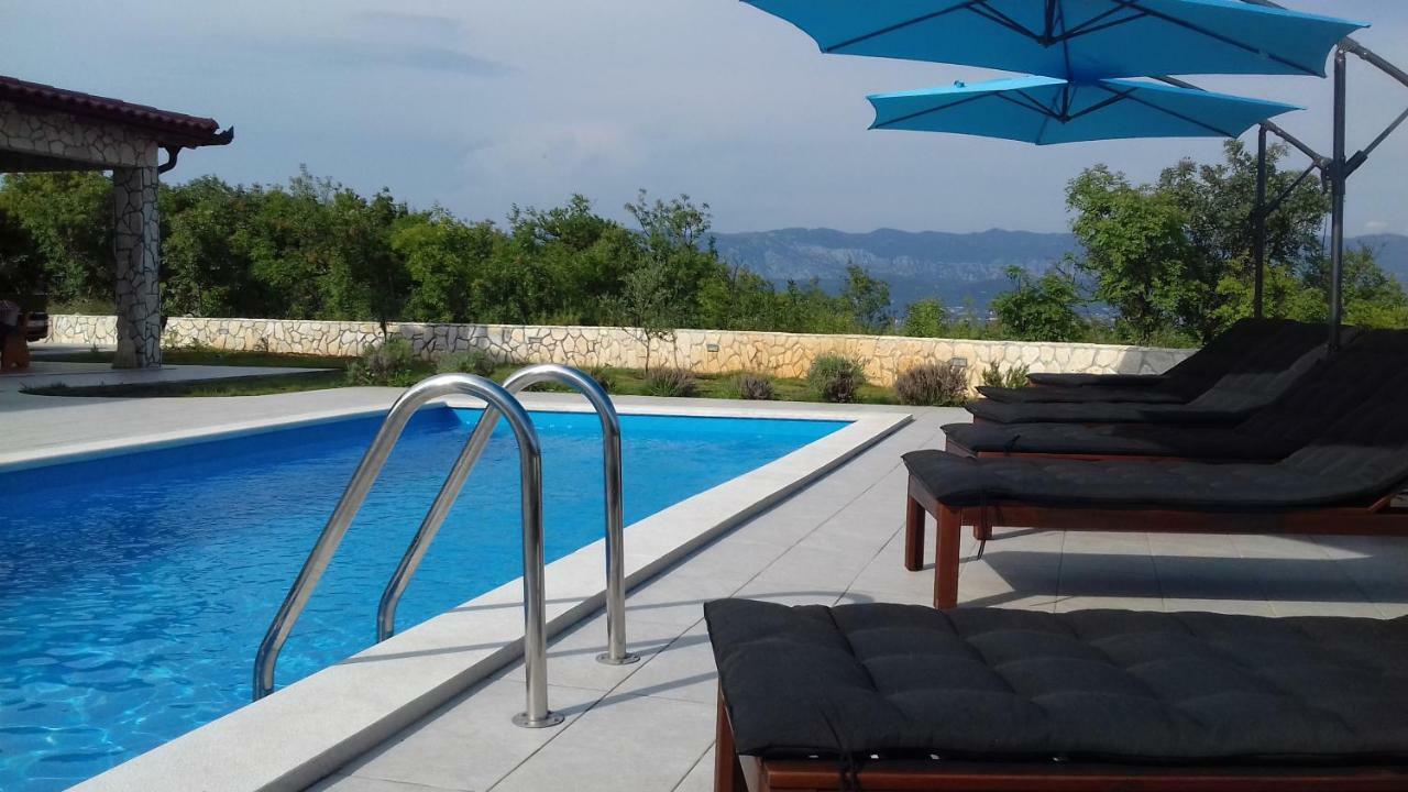 Villa Dora Suzan Buitenkant foto